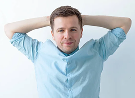 illustration de la posture de pouvoir victoire